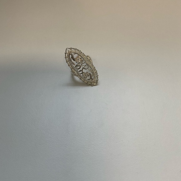 .925 Sterling Silver Ring - Picture 2 of 3